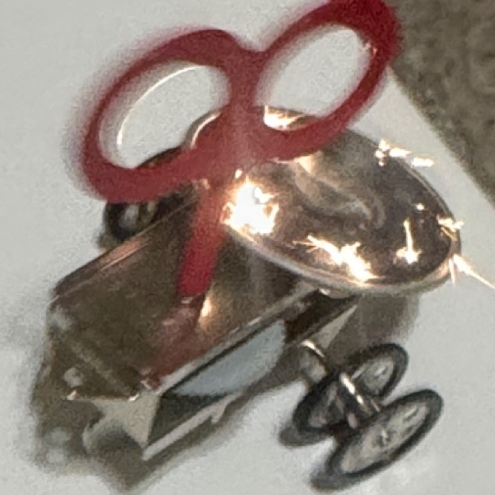 Kikkerland Sparkz Wind-Up Toy - Silver - Picture 3 of 5